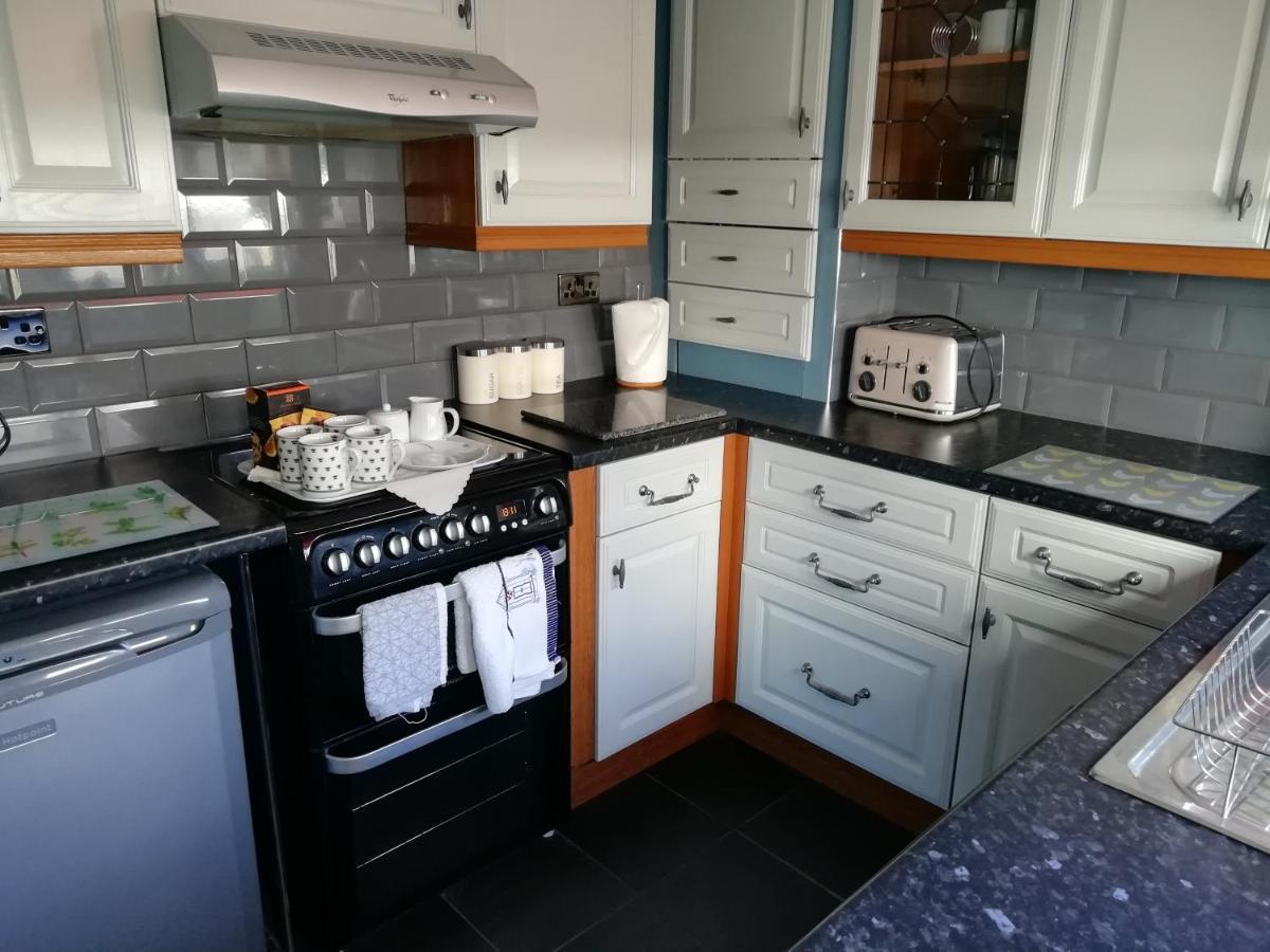 Cosy Spacious 2-Bed Cottage In Watchet Somerset Exteriör bild